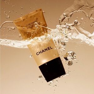 CHANEL Sublimage L'Huile-En-Gel cleanser